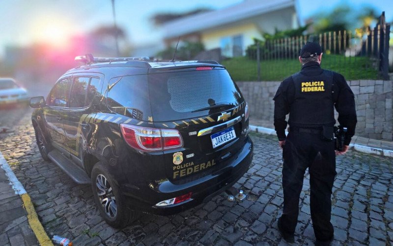 Operação da PF: Secretário do governo do RS e ex-prefeito de cidade atingida pela enchente é investigado por desvio de dinheiro