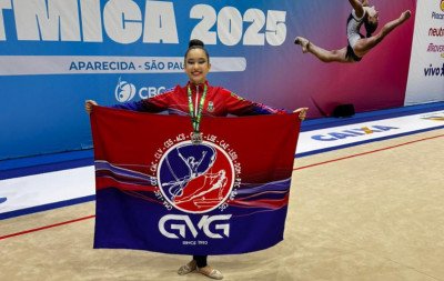 Júlia Maciel conquista medalha de prata no Torneio Nacional de Ginástica Rítmica