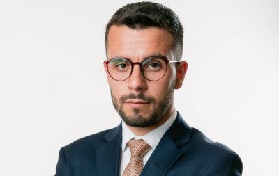Câmara de Vereadores presta minuto de silêncio a advogado de São Leopoldo morto em Porto Alegre