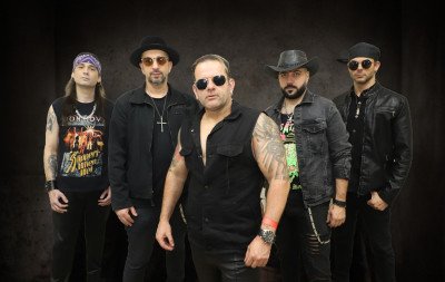 Canoas Shopping recebe tributo ao Bon Jovi com a banda Living in Sin