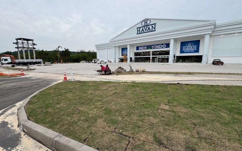 Sede da Havan Novo Hamburgo fica localizadas às margens da BR-116 | abc+