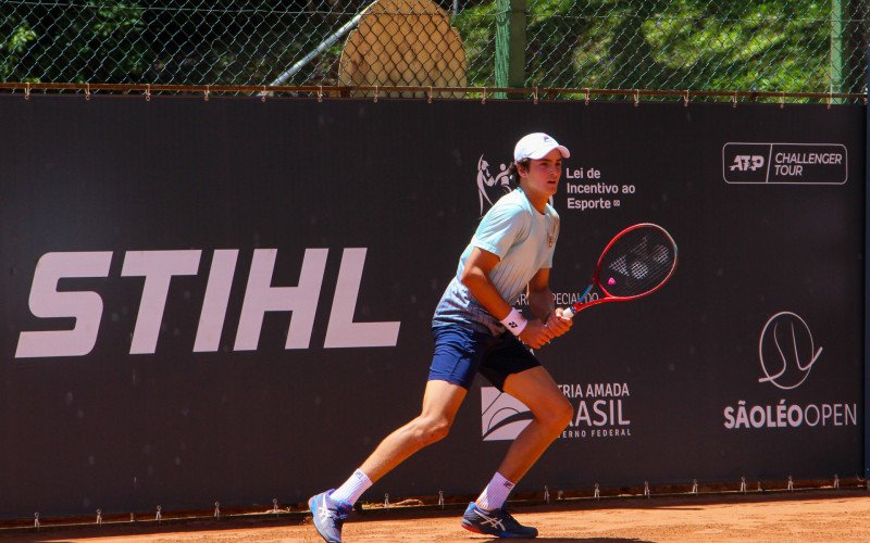 Atual 24ª no ranking da ATP, João Fonseca disputou o São Léo Open em 2022 | abc+