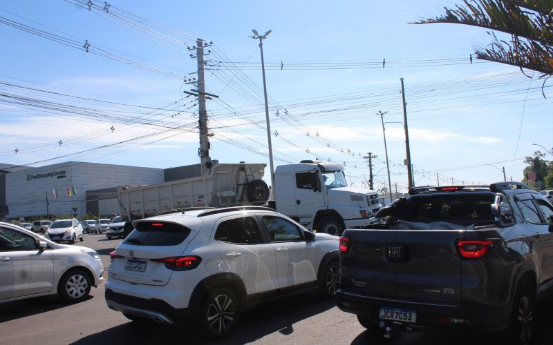 Rotatória do ParkShopping Canoas está entre os pontos que exigem maior atenção dos motoristas, em Canoas | abc+