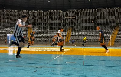 Primeira rodada da Taça Semel é marcada por muitos gols no Ginásio Celso Morbach