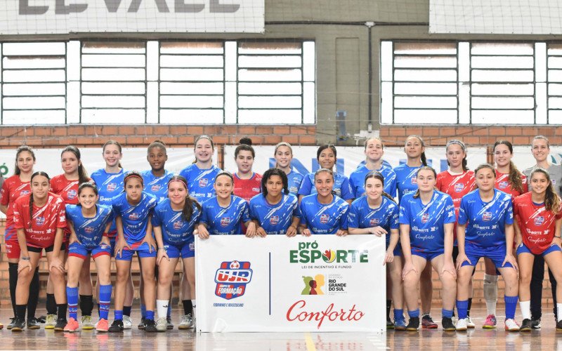 Time sub-15 feminino da União Jovem do Rincão vai jogar em Cerro Largo | abc+