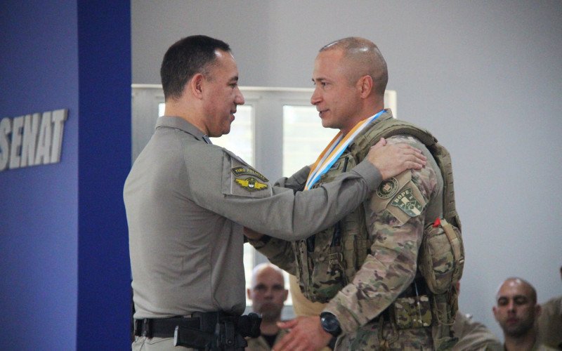 Evento contou com homenagens a empresários, policiais e ex-policiais 