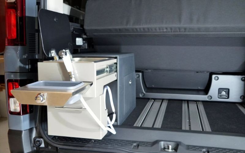 Nova Renault Trafic Escapade