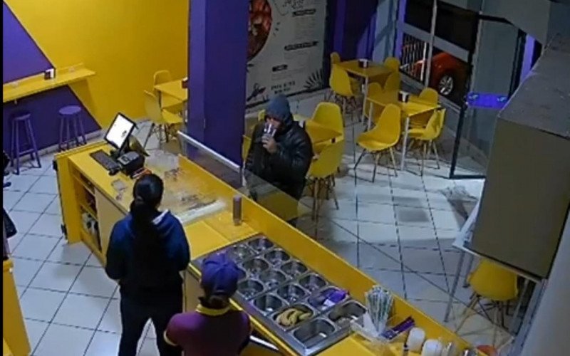 Homem que promovia roubos a comércios e motoristas é preso no Vale do Sinos | abc+