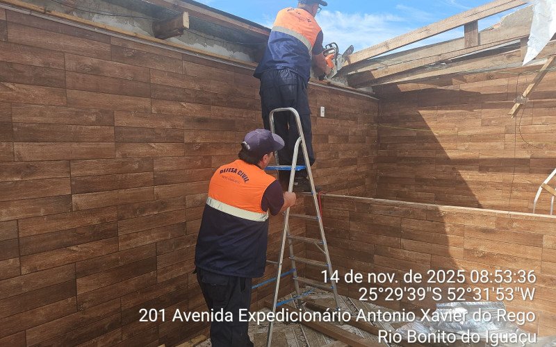 Equipes da Defesa Civil de Novo Hamburgo ajudam na reconstrução da Rio Bonito do Iguaçu