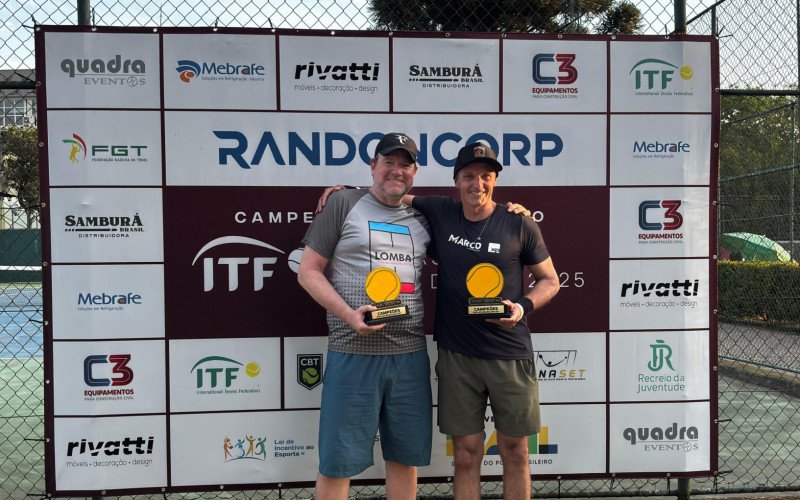 Daniel e Raul estão entre os tenistas da Turma da Lomba premiados no Campeonato Brasileiro de Masters 2025 ITF 
