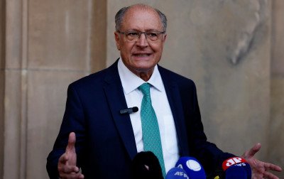 "Não há razão para tarifaço": Alckmin diz que visita de Lula a Trump deve buscar fim da medida