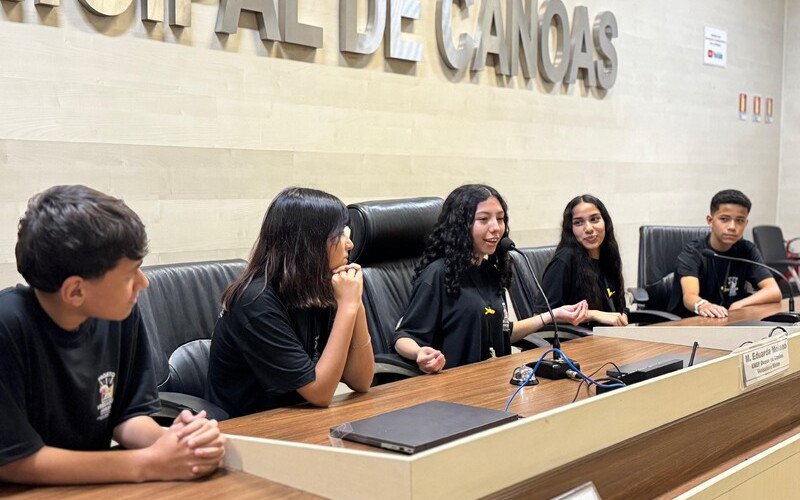 Vereadores Mirins elegem Mesa Diretora para legislatura 2025-2026 em Canoas  | abc+