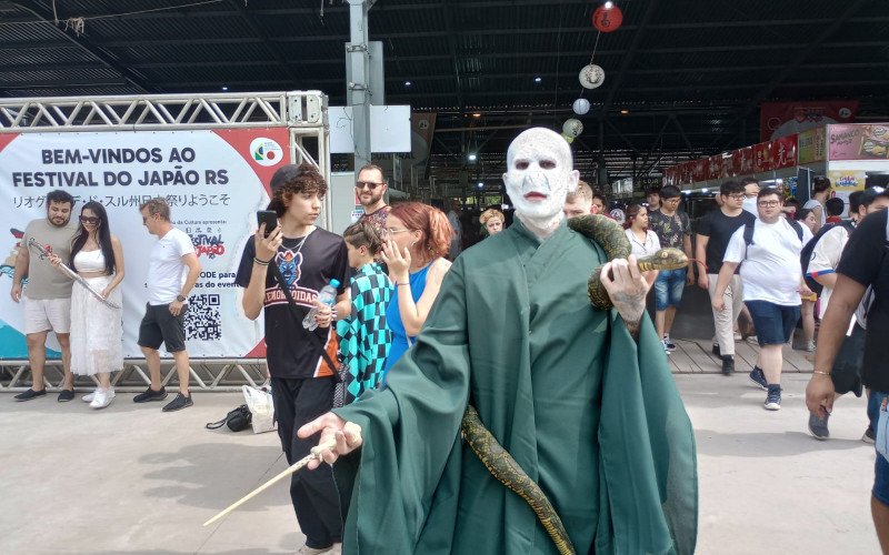 Eric de Lima Justin fez cosplay do Lorde Valdemort