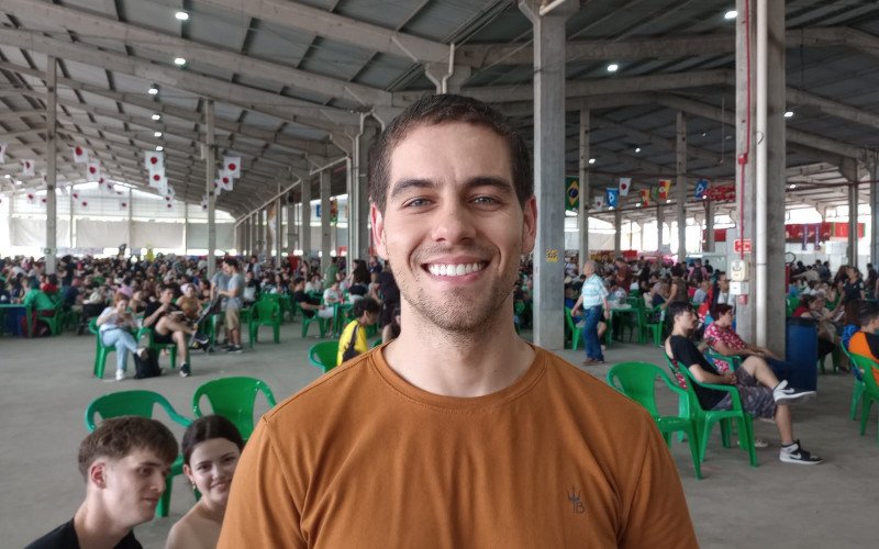 Arthur Hartz gostou das atividades com Bonsais
