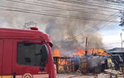 VÍDEO: Uma pessoa morre em incêndio que atingiu casas em Gravataí