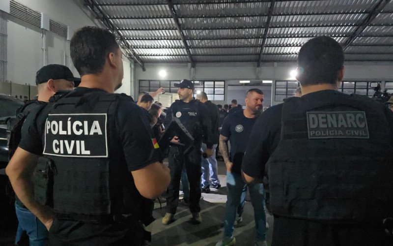 Integrantes de fac&ccedil;&atilde;o s&atilde;o presos em Novo Hamburgo por planejar ataque contra policiais, agentes do MP e da Justi&ccedil;a