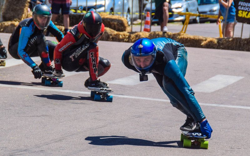 Leopoldenses Yan Bertinati, Cristian Henz e João Berlitz competiram em Guaíba  | abc+