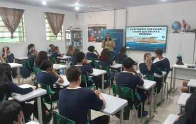 Emef David Canabarro recebe projeto "Contenções que falam: cidade que ensina e preserva"