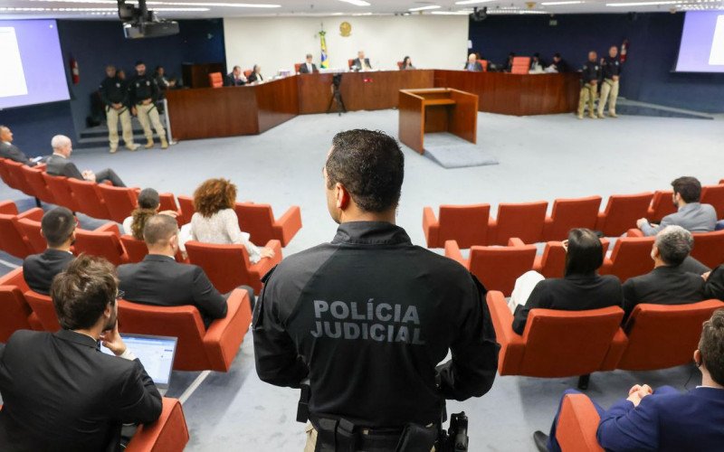 Por unanimidade, STF condena mais nove réus pela trama golpista | abc+