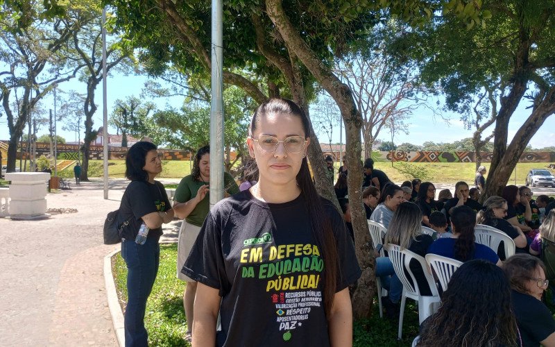 Para a professora Francine da Rocha, 30 anos, a expectativa é que a categoria seja vista e ouvida