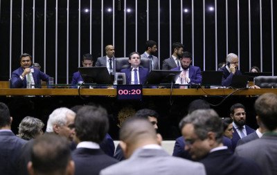 Veja os principais pontos do projeto antifacção aprovado pela Câmara