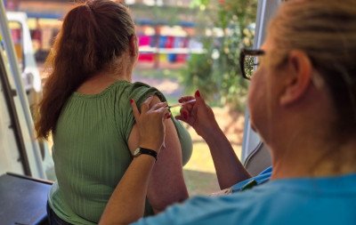 Unidade móvel de vacinação vai estar na Estação São Leopoldo nesta sexta-feira