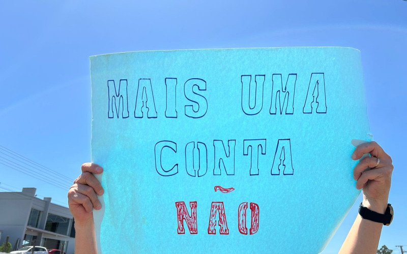 Manifesto realizado pela Ampara mobiliza centenas de pessoas em Taquara contra a proposta do Bloco 1 de concessão de rodovias | abc+