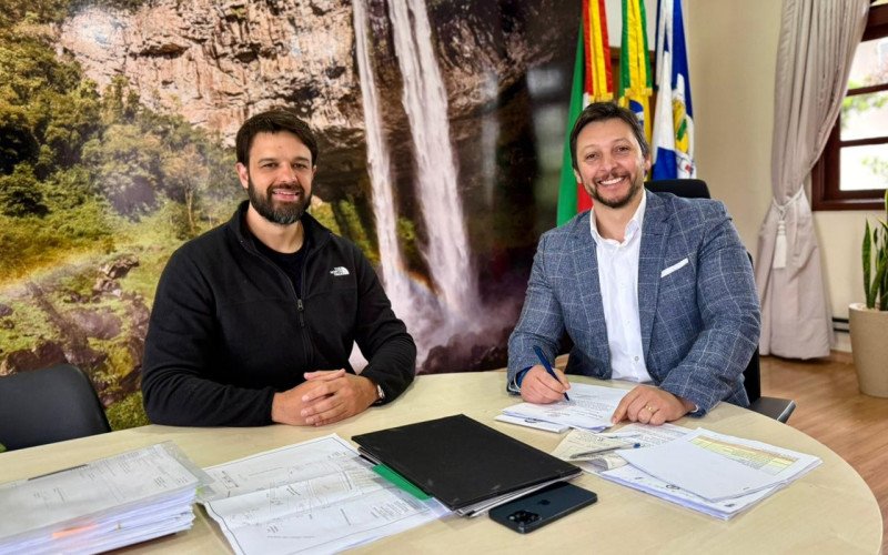 Prefeito Gilberto Cezar nomeia Athos Cunha como novo secretário de Turismo e Cultura de Canela
