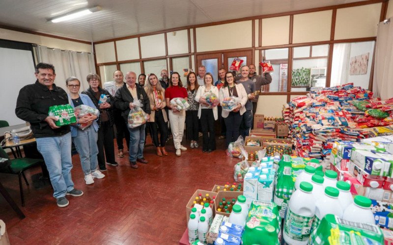 Campanha arrecadou mais de 10 toneladas de alimentos