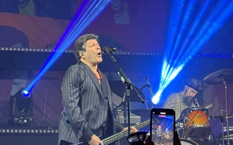 Cantor Paulo Ricardo faz show em evento da Unimed em Novo Hamburgo | abc+