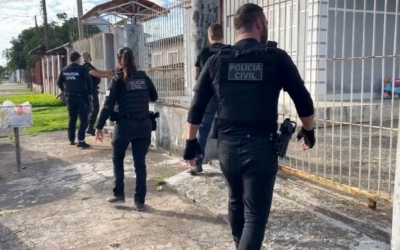 Operação nesta terça-feira (25) contou com 90 agentes da Polícia Civil | abc+