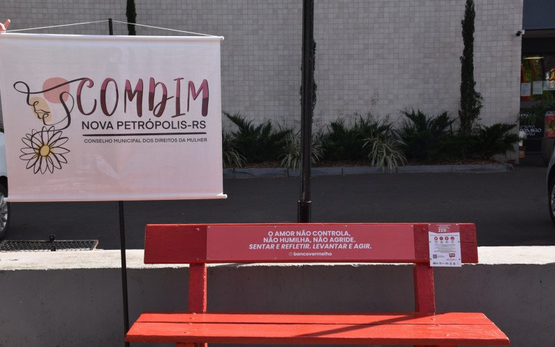 Município de Nova Petrópolis inaugura Banco Vermelho