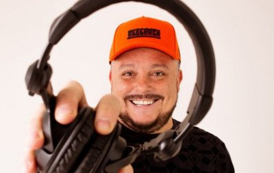 "Eu jamais faria algo que desrespeitasse o Inter", diz DJ que acabou sendo desligado pelo clube