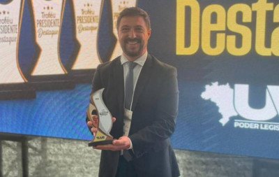 Presidente da Câmara de Vereadores de Gramado recebe prêmio nacional por ações inovadoras