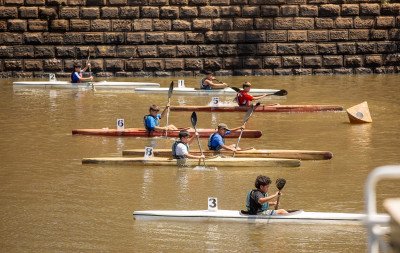Jogos Escolares Municipais de São Leopoldo com canoagem no Sinos
