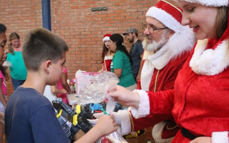 Natal da Criança em Canela auxilia e presenteia crianças no fim de ano