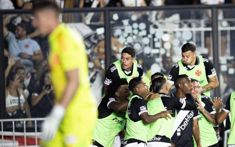 Inter sofre goleada histórica para o Vasco em jogo de longo intervalo e se complica ainda mais | abc+