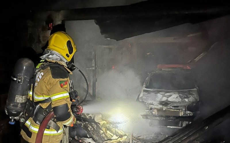 Incêndio em Estância Velha