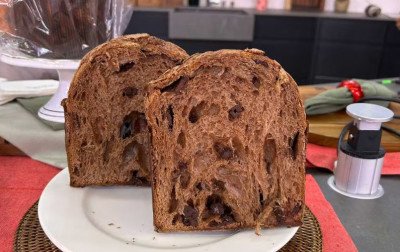 RECEITA DA ANA MARIA BRAGA: Saiba como fazer Panetone com cobertura de amêndoas e cacau preparado nesta segunda-feira, 01°/12