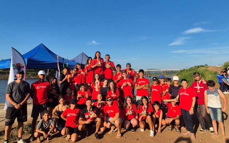 Aleca Ã© campeÃ£ por equipes em etapa do Campeonato GaÃºcho de Canoagem, disputado em Estrela