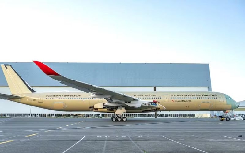 Airbus A350-1000ULR