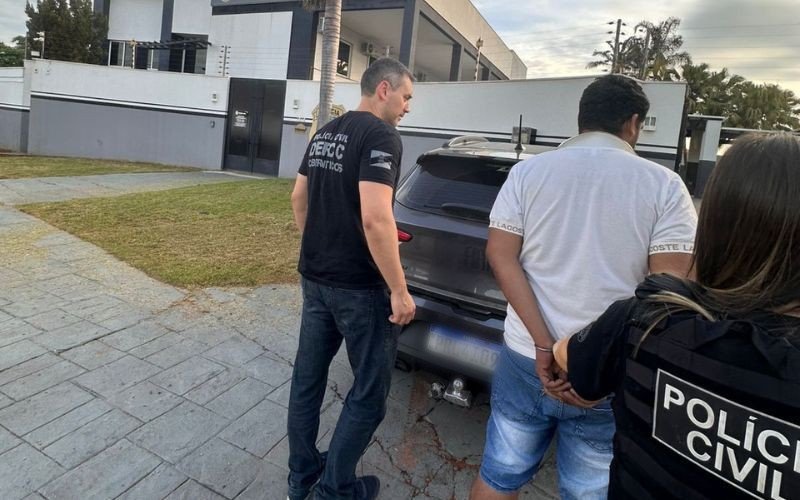 Golpe do falso médico: Criminosos se passavam por profissionais da saúde para cobrar por serviços de pacientes de hospitais do RS | abc+