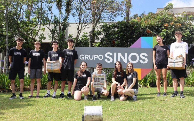 Projeto de dez alunos do 1º ano do ensino médio da IENH leva informação aos estudantes da instituição | abc+