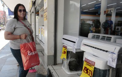 Comércio de Canoas se prepara para horários especiais de fim de ano