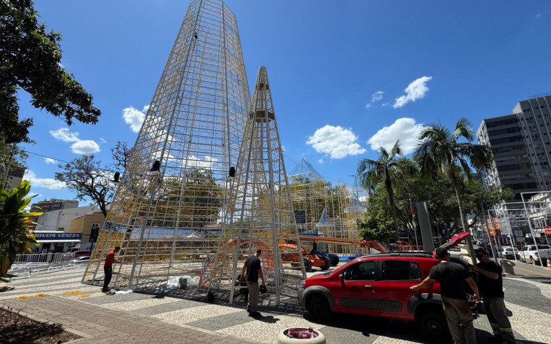 Estrela será substituída por uma de alumínio, para dar mais segurança à estrutura | abc+