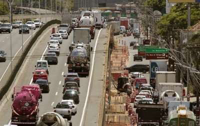 BR-116: Obra no viaduto da Boqueirão muda o trânsito em Canoas; confira