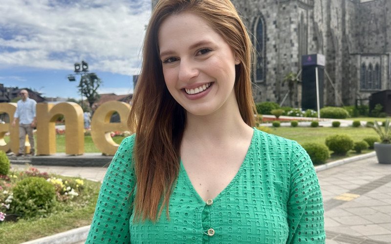 Bruna Tatsch participa do espetáculo neste ano