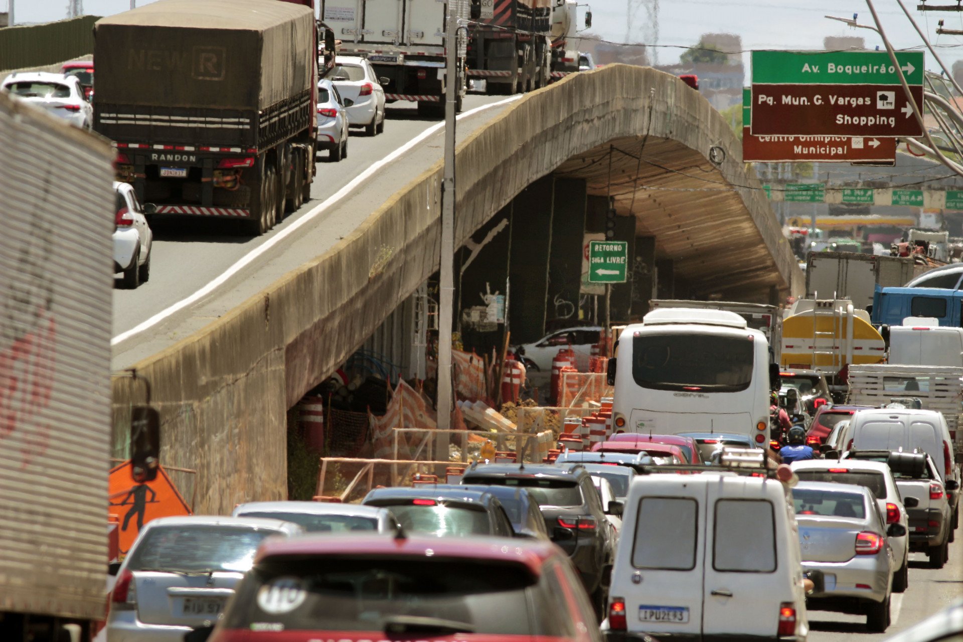 BR-116: Desvios noturnos no viaduto da Boqueirão começam nesta segunda-feira; confira