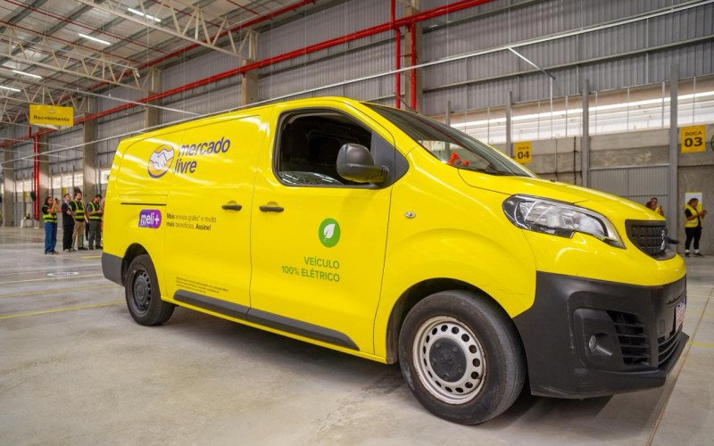 Populares veículos amarelos estarão circulando em Nova Santa Rita graças à instalação da empresa | abc+