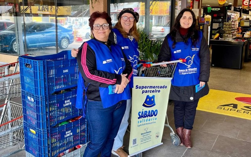 Voluntários se reúnem em supermercados da região | abc+